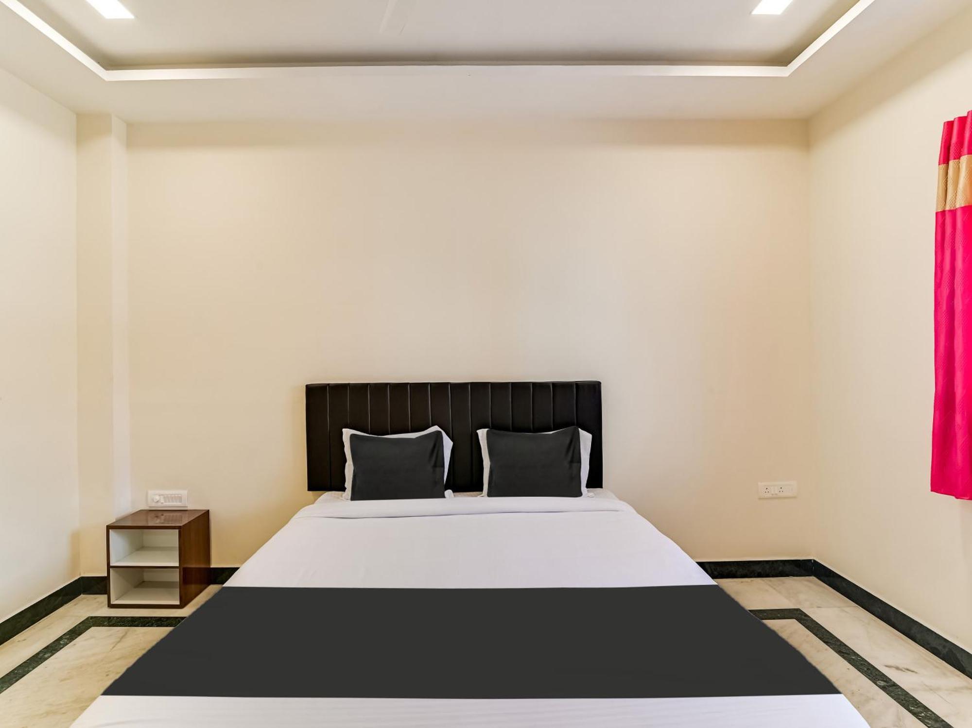 Hotel O Rj Royal Inn Vellore Exterior foto